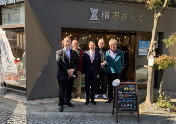 大山時間Shop「だんごたる美味さ！」平井知事にご来店いただきました！